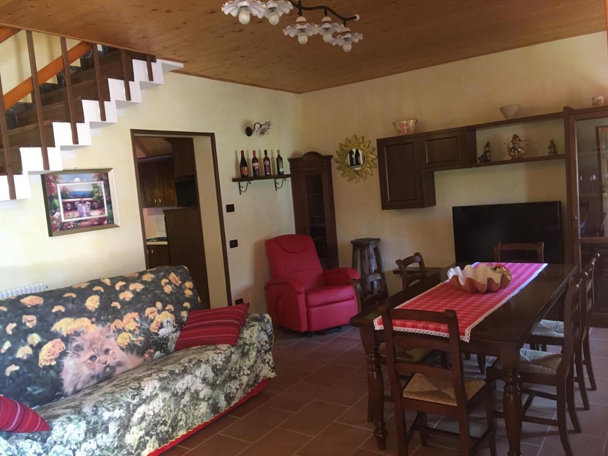 Casa A Schiera Fronte Lago Con Giardino Barcis Zewnętrze zdjęcie