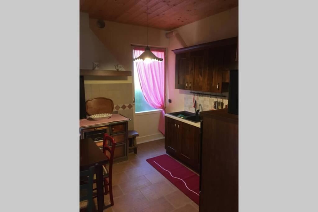 Casa A Schiera Fronte Lago Con Giardino Barcis Zewnętrze zdjęcie